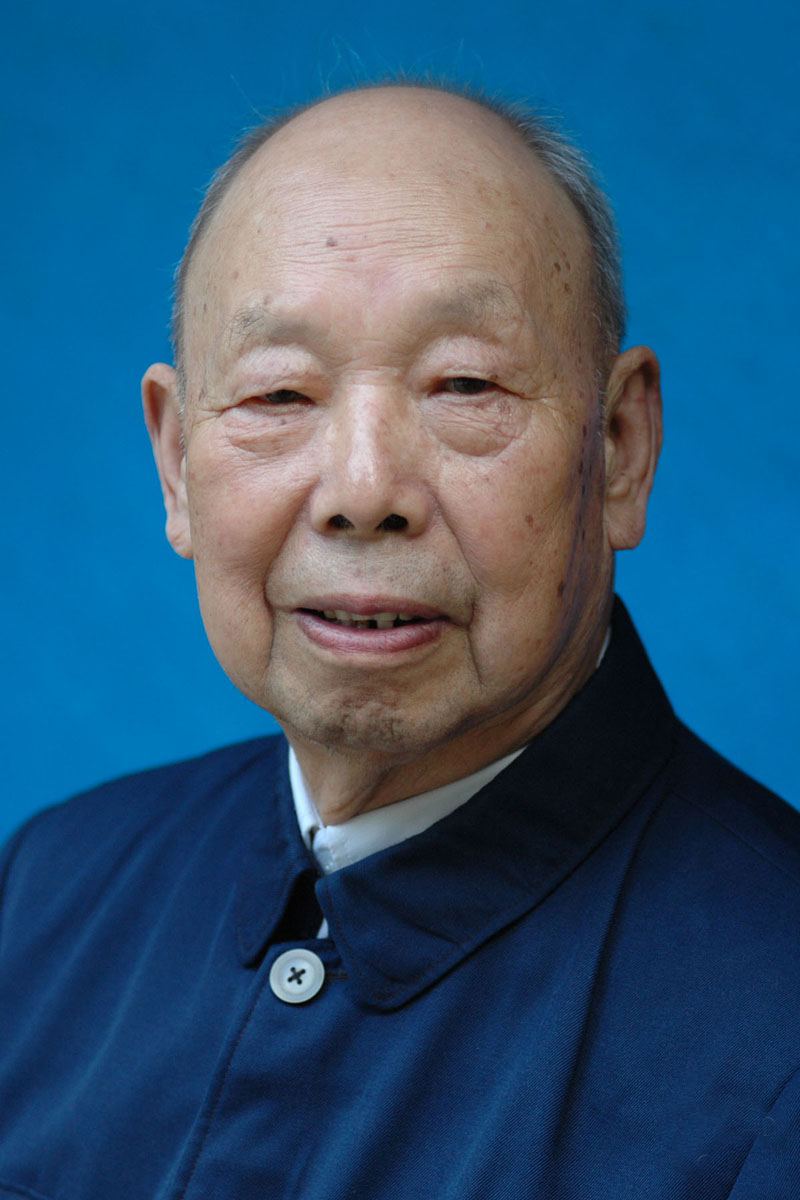 杨俊同志,1918年 月出生,1937年  月参加革命,1938年 月入党,1985年